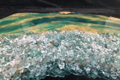 geode epoxy green gold 70 x 60 cm  €350,00