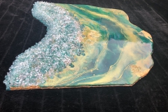 geode epoxy green gold 70 x 60 cm  €350,00