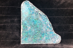 mini geode opal epoxy  25 x 27 cm €50,00